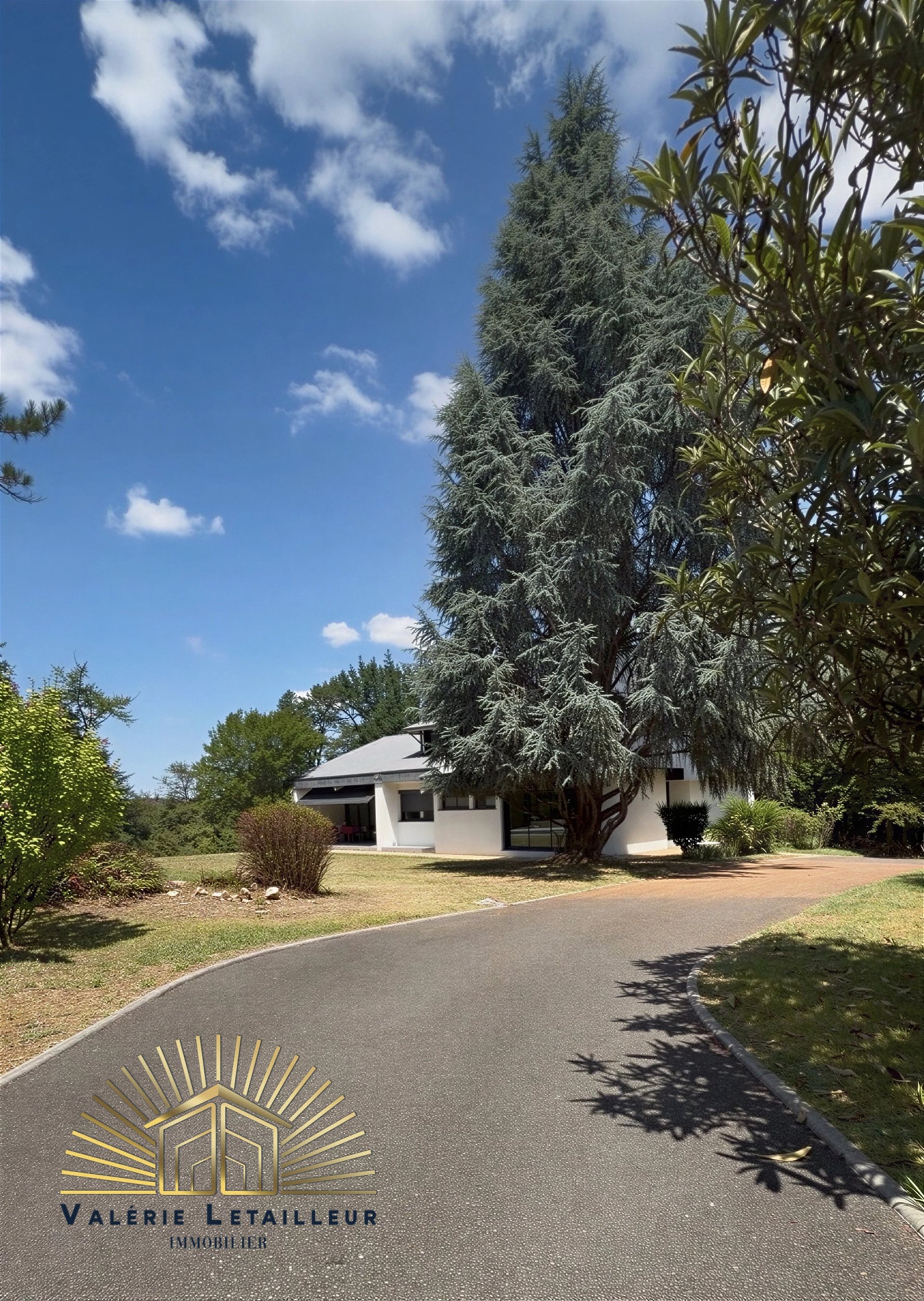 Maison à vendre, 240m², Pompignac