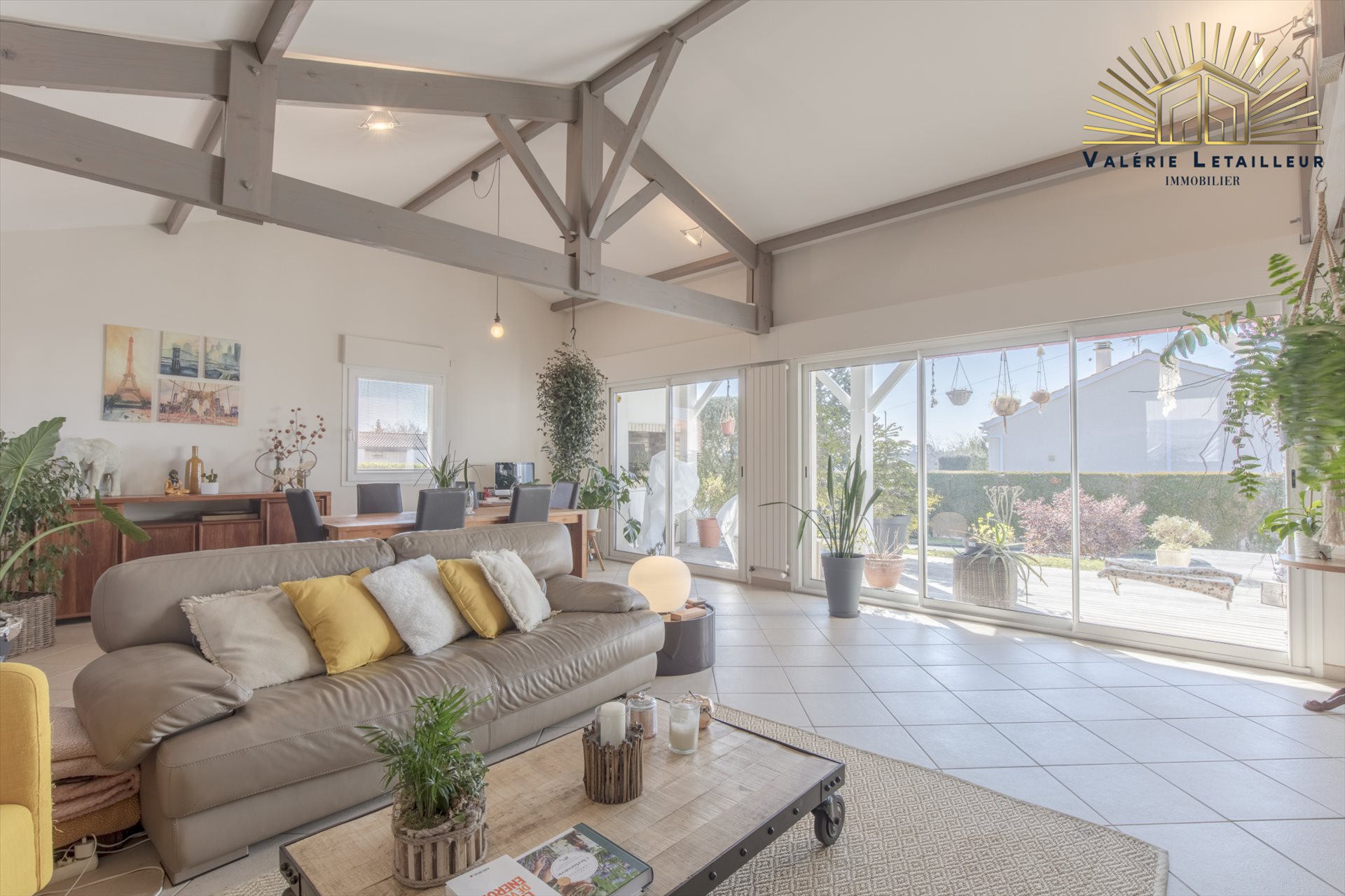 Maison à vendre, 163m², Yvrac
