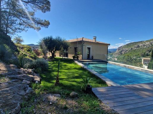 Maison 6 pièces 220 m² · à Anduze · 220 m² · 874 000 €