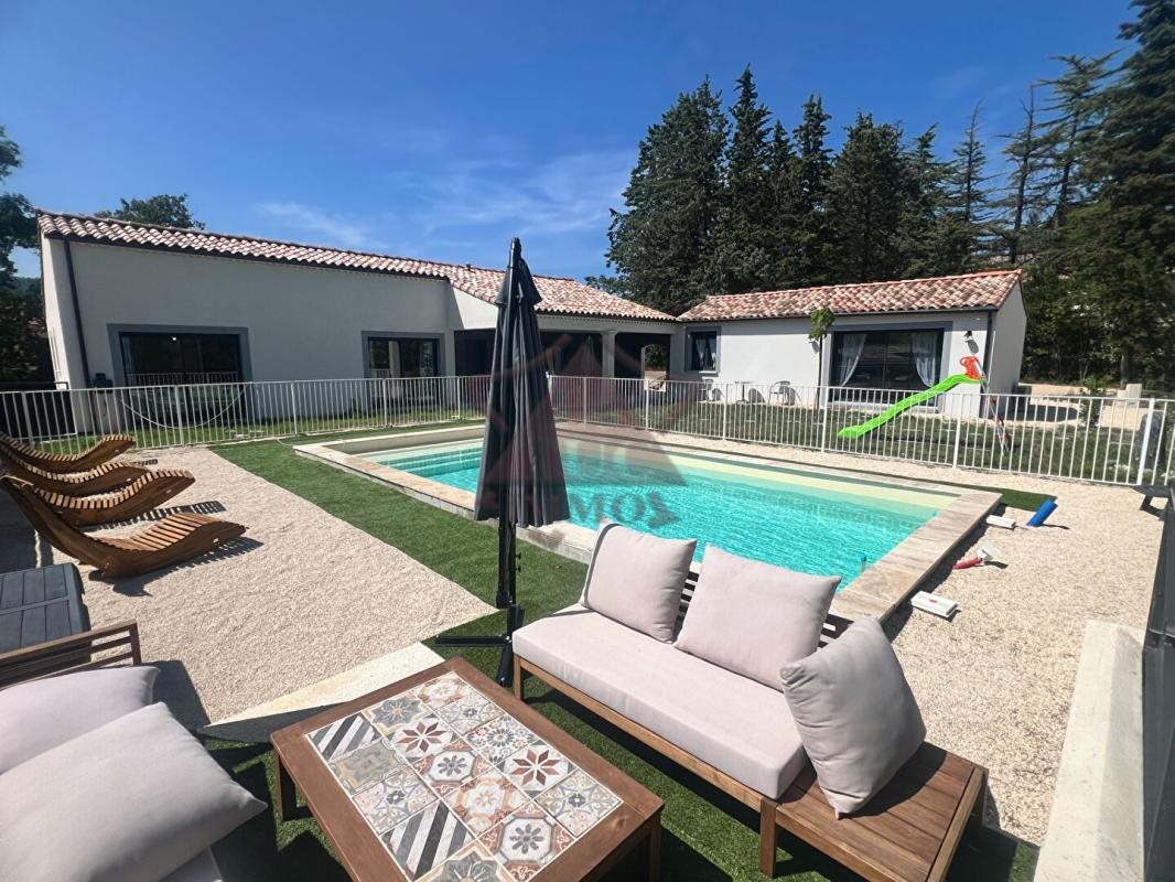 Maison à vendre, 159m², Saint-Ambroix