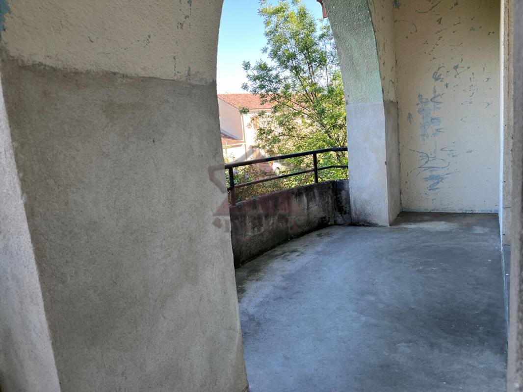 Maison à vendre, 73m², Saint-Julien-les-Rosiers