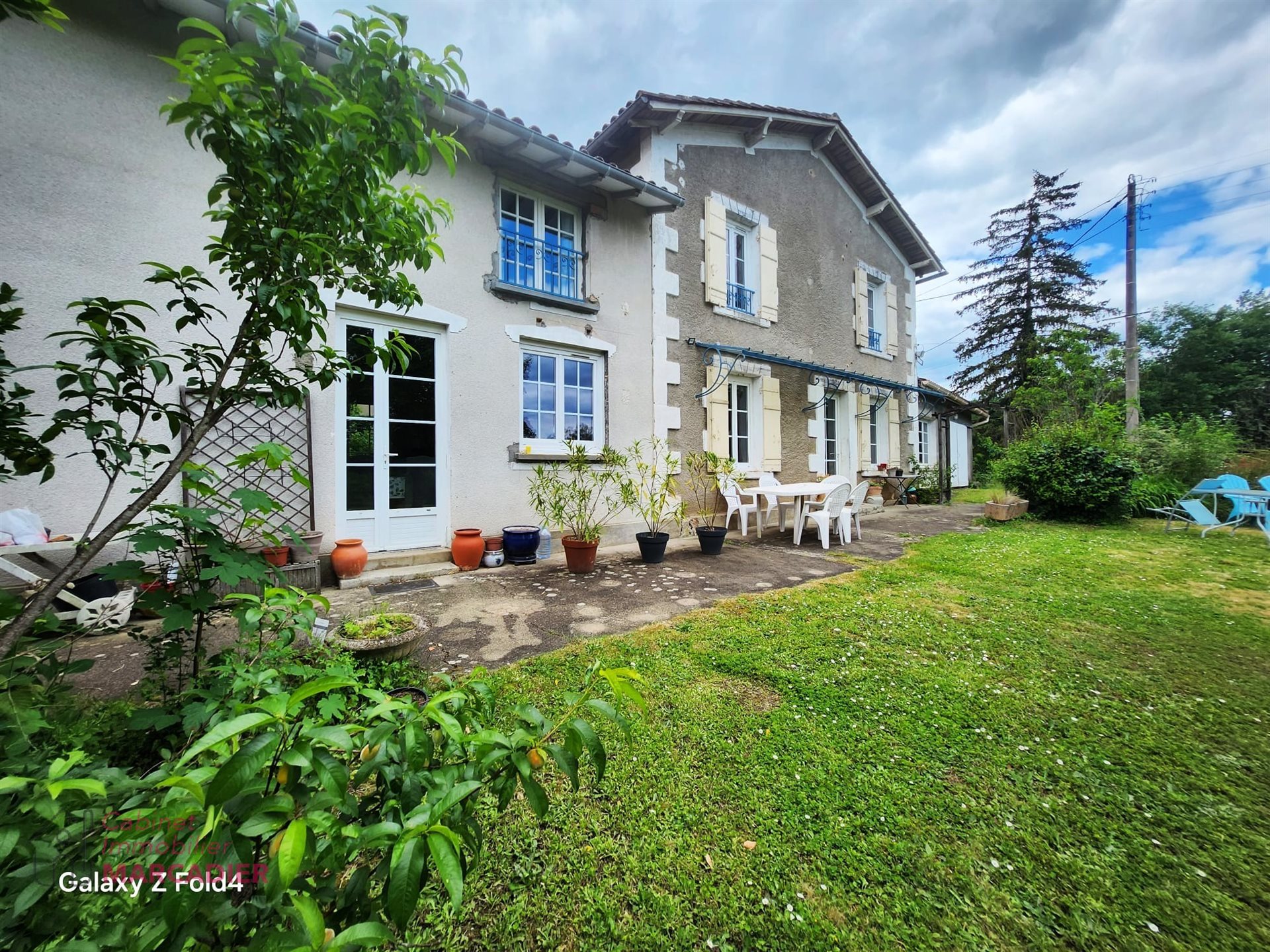 Maison à vendre, 142m², Mussidan