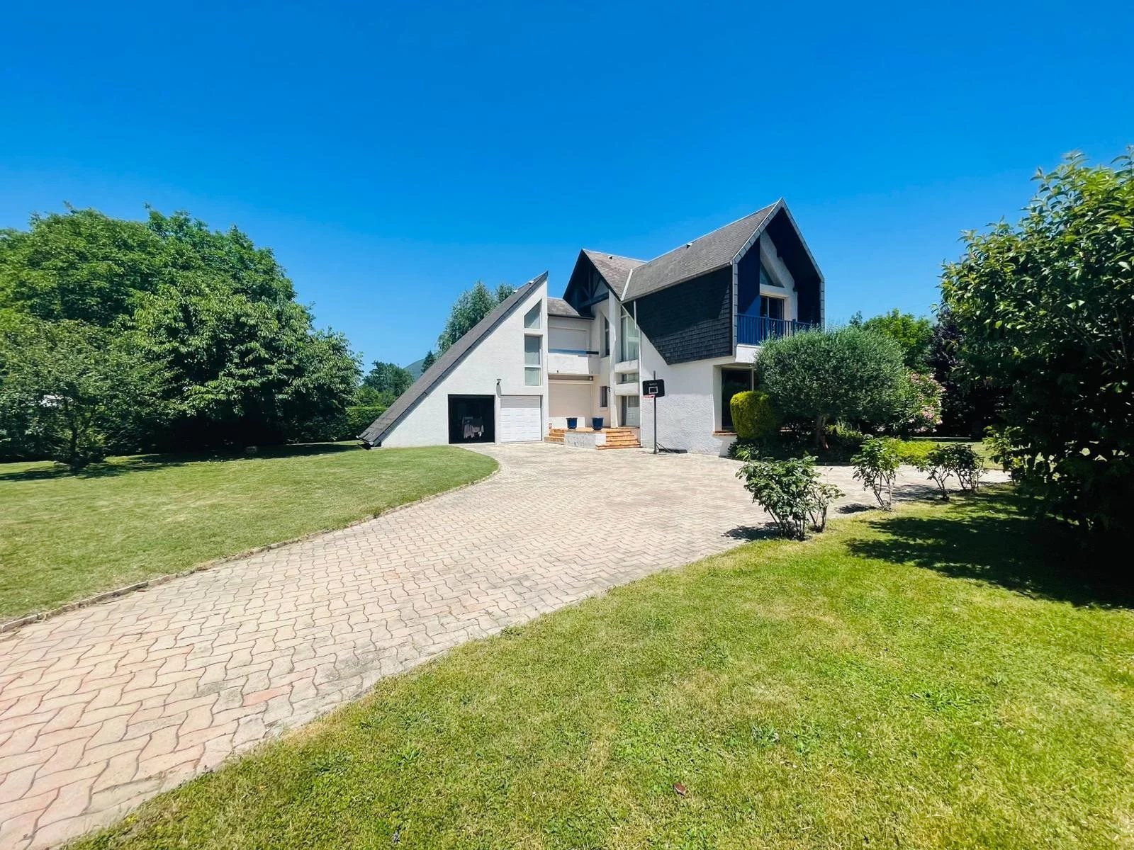 Maison à vendre, 140m², Bagnères-de-Luchon