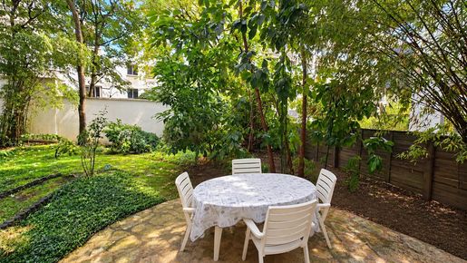 Appartement 6 pièces 138 m² · à Paris 16ème · 138 m² · 1 600 000 €