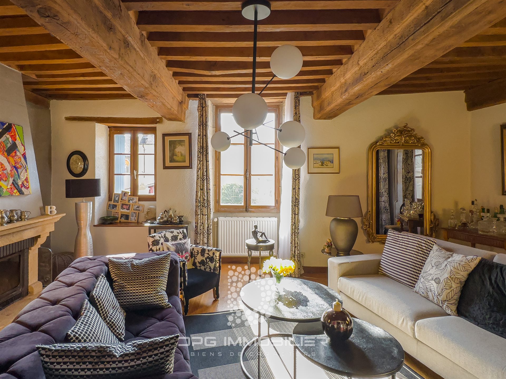 Maison à vendre, 242m², Charolles