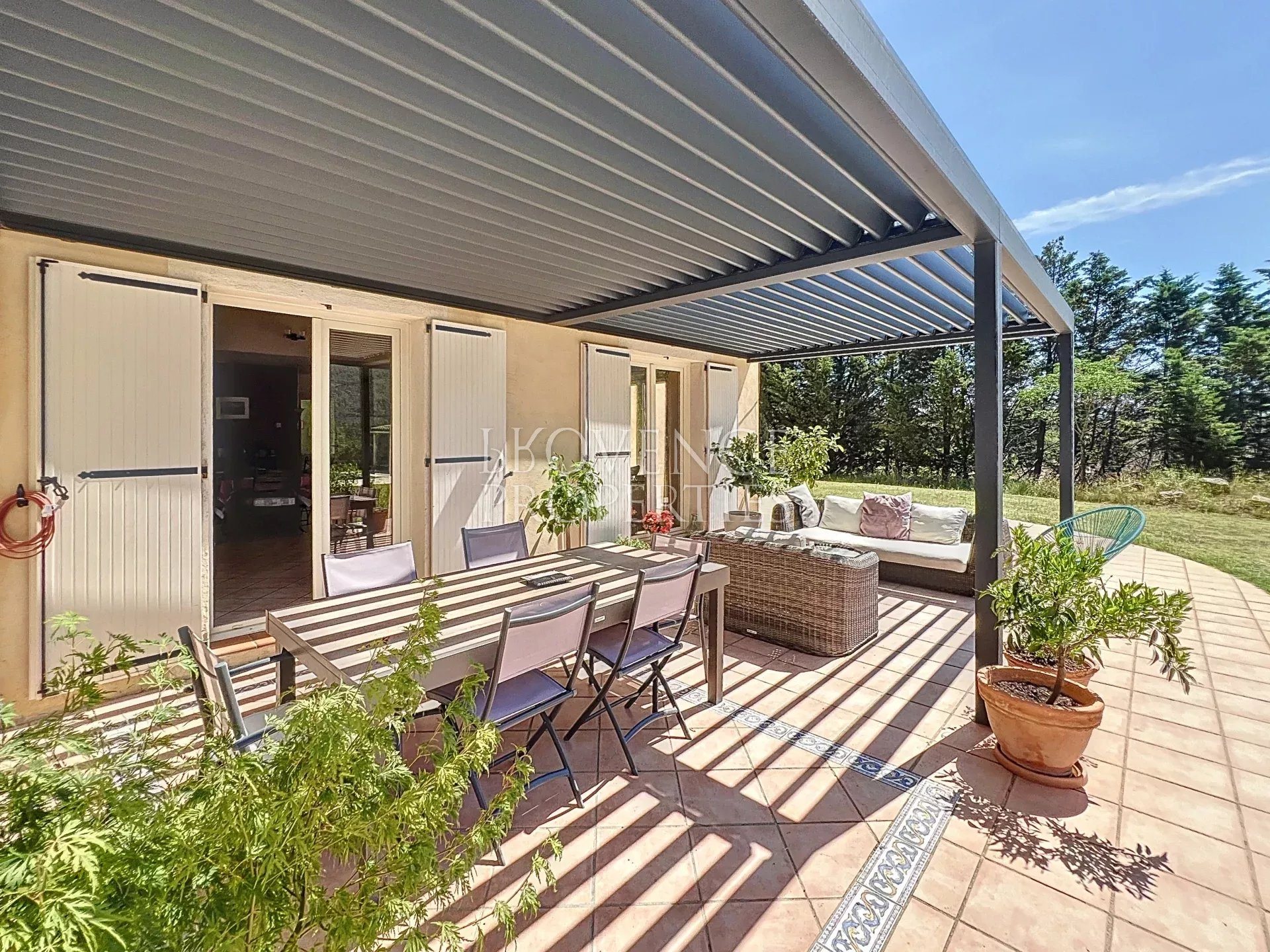 Maison à vendre, 245m², Brignoles