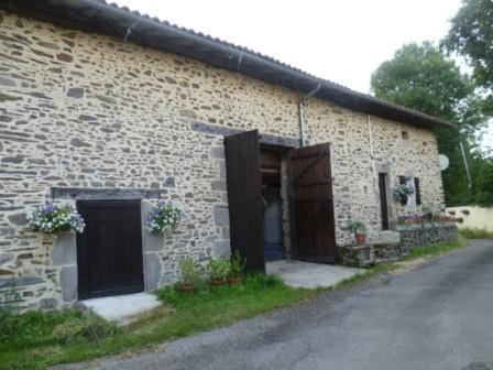 Maison à vendre, 130m², Cherves-Châtelars