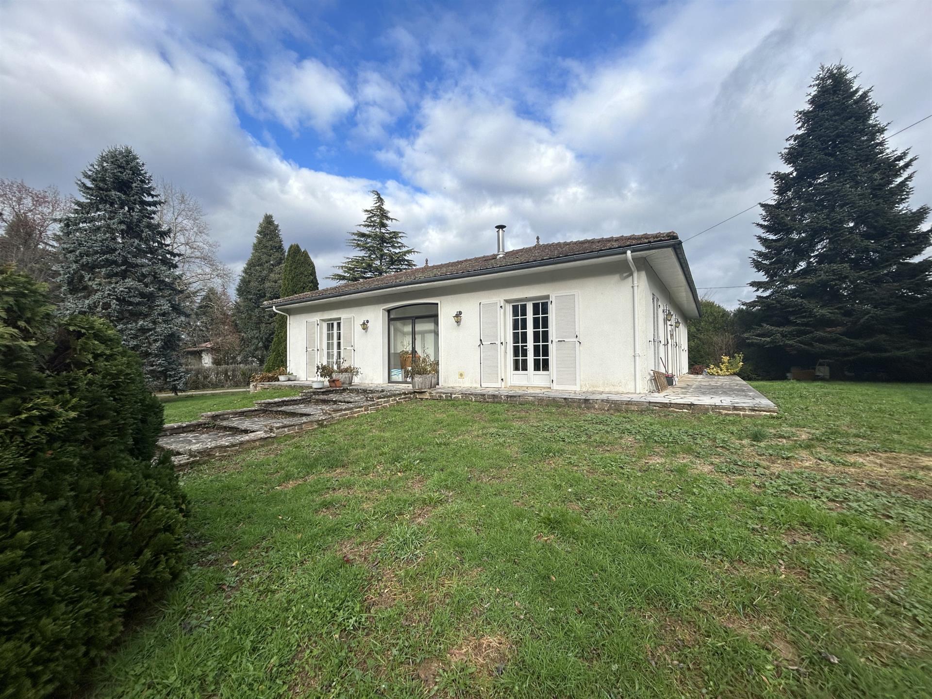Maison à vendre, 110m², Montemboeuf