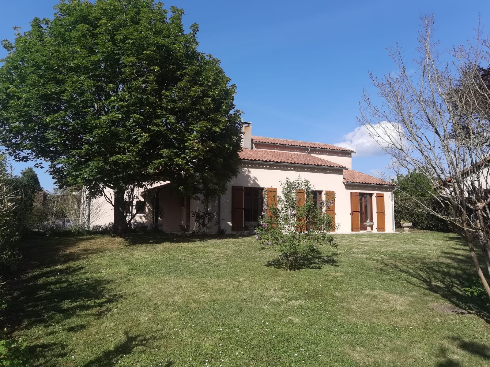 Maison à vendre, 152m², Chasseneuil-sur-Bonnieure