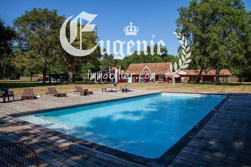 Maison à vendre, 396m², Linxe