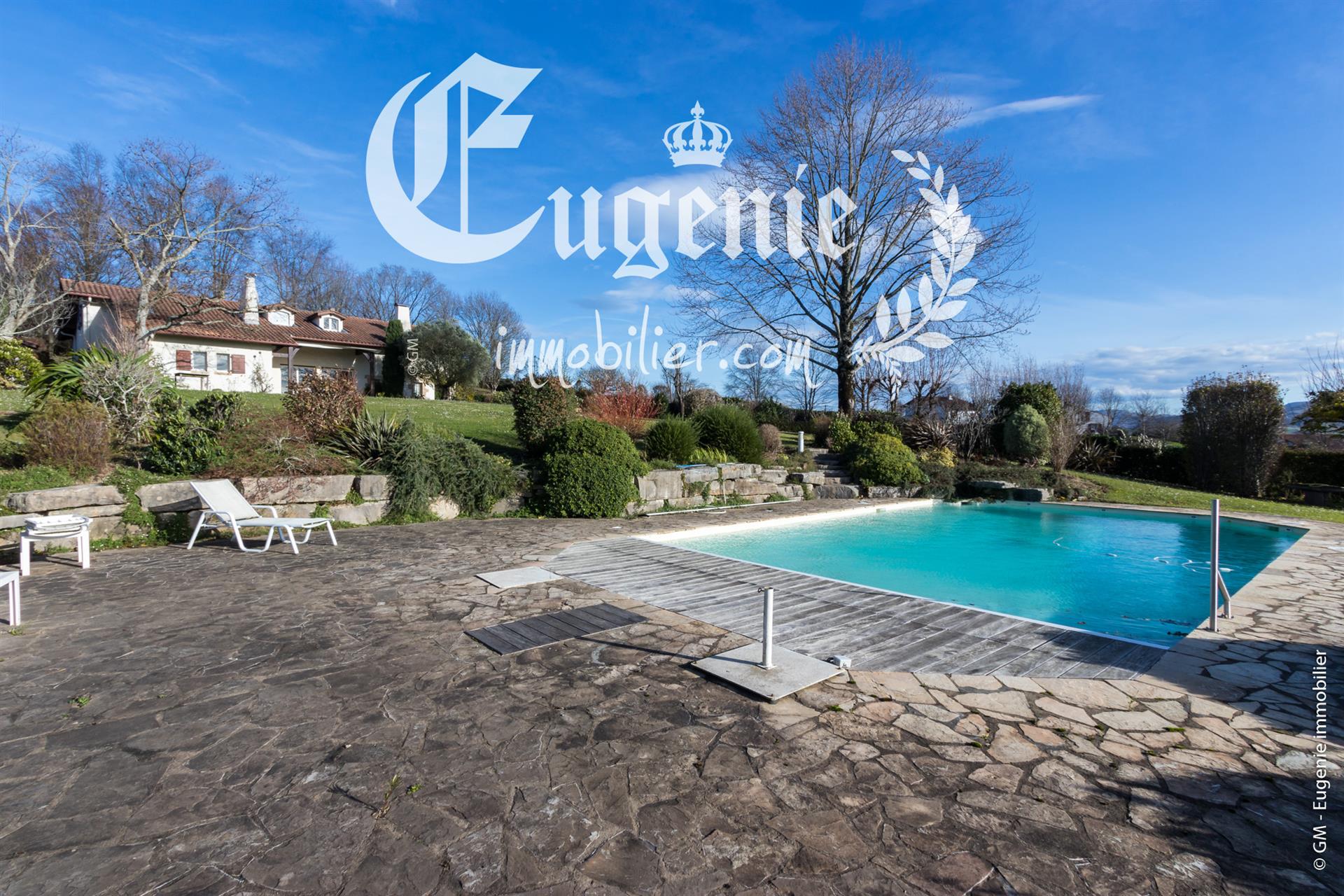 Maison à vendre, 266m², Souraïde