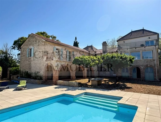 Maison 12 pièces 280 m² · à Cahors · 280 m² · 992 750 €