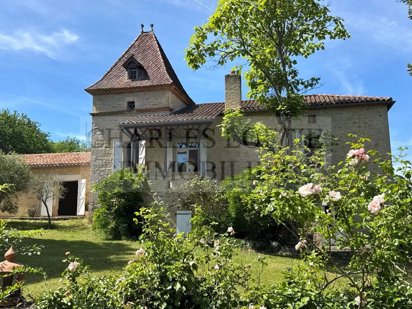 Maison à vendre, 323m², Puy-l'Evêque