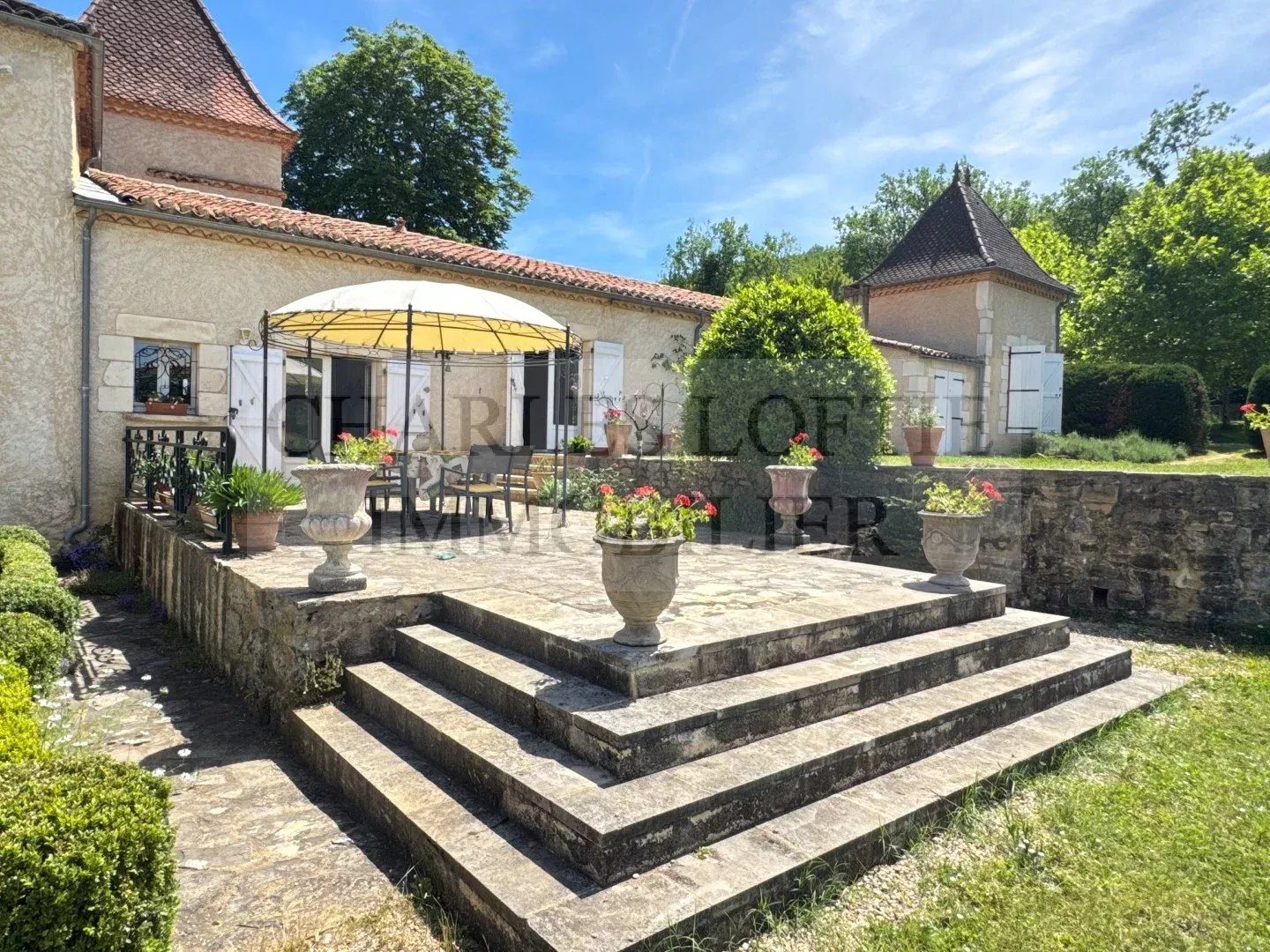 Maison à vendre, 323m², Puy-l'Evêque