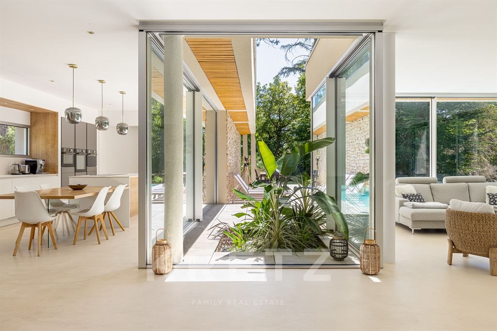 Maison à vendre, 270m², Ecully