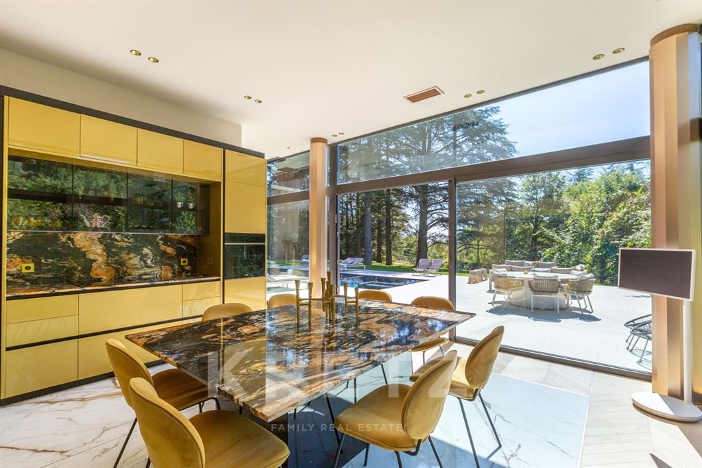 Maison à vendre, 400m², Écully