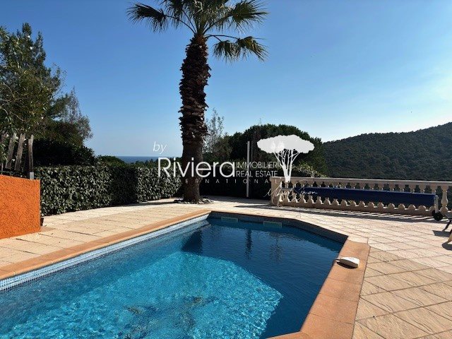 Maison à vendre, 163m², Cavalaire-sur-Mer