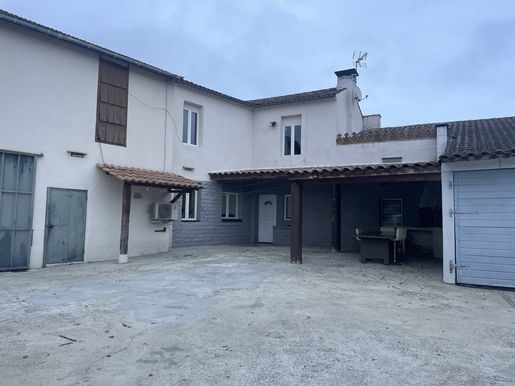 Maison 4 pièces 140 m² · à Villeton · 140 m² · 139 000 €