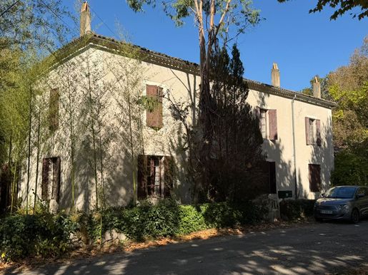 Maison 6 pièces 307 m² · à Durance · 307 m² · 149 800 €