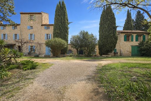 Maison 15 pièces 418 m² · à Lançon-Provence · 418 m² · 1 450 000 €