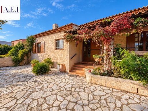 Maison 4 pièces 108 m² · à La Seyne-sur-Mer · 108 m² · 599 000 €