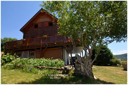 Maison 5 pièces 81 m² · à Chastreix · 81 m² · 410 000 €