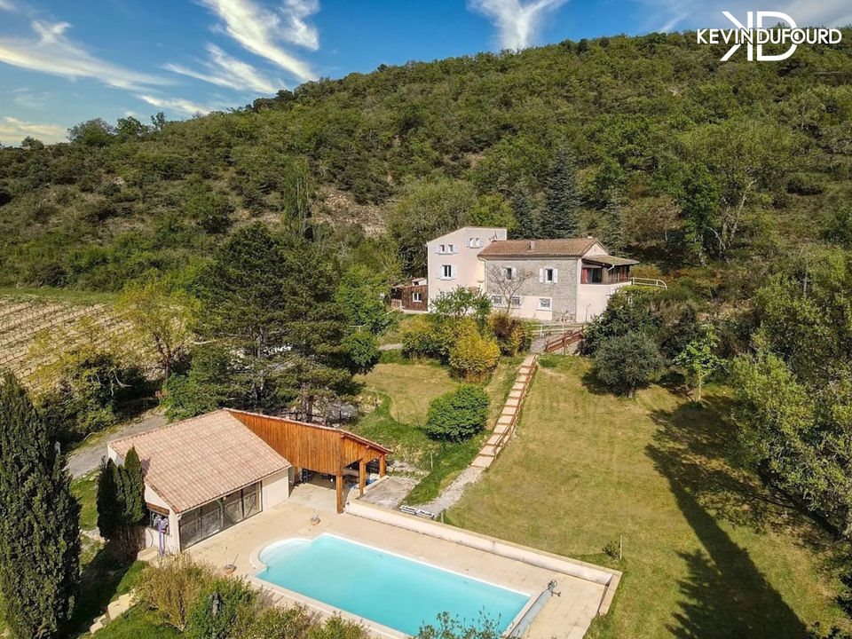 Maison à vendre, 160m², Villeneuve-de-Berg