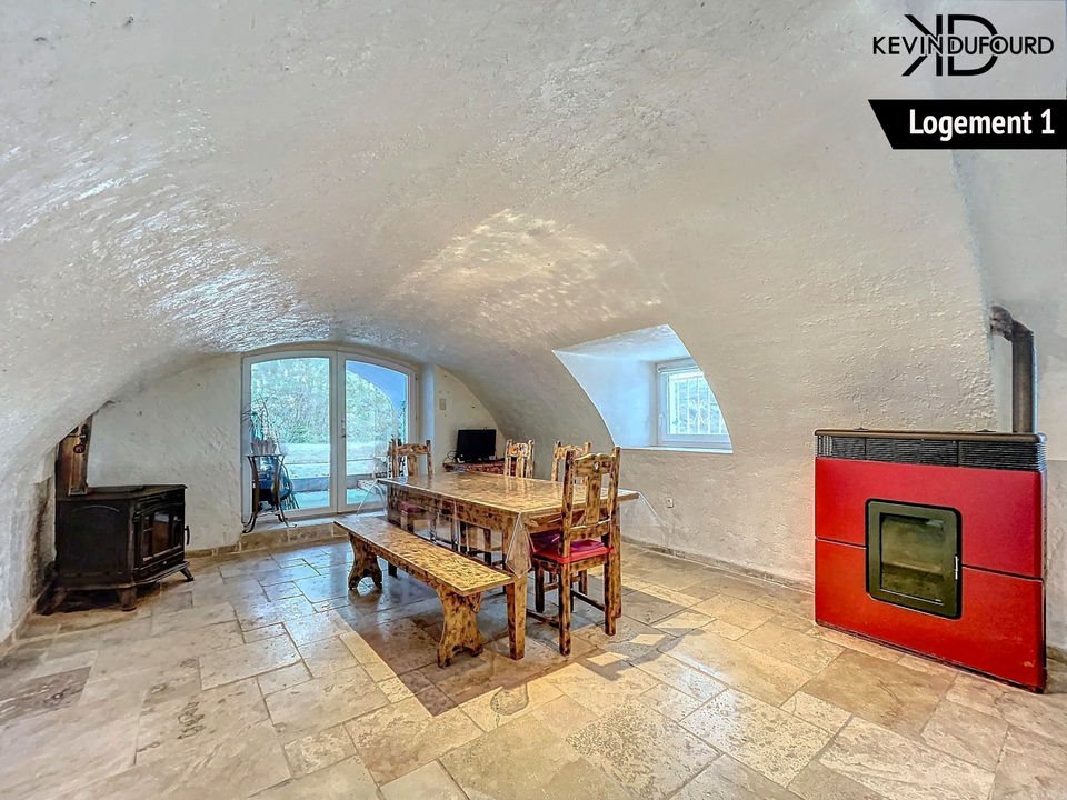 Maison à vendre, 160m², Villeneuve-de-Berg