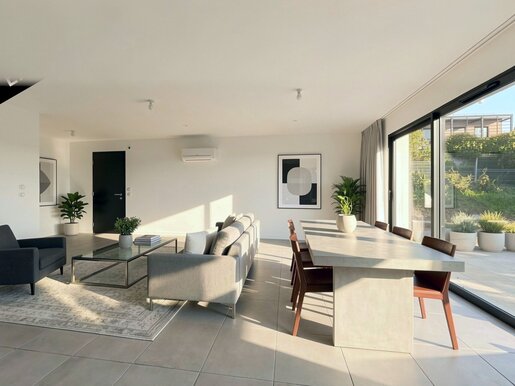 Maison 5 pièces 91 m² · à Vesseaux · 91 m² · 235 000 €