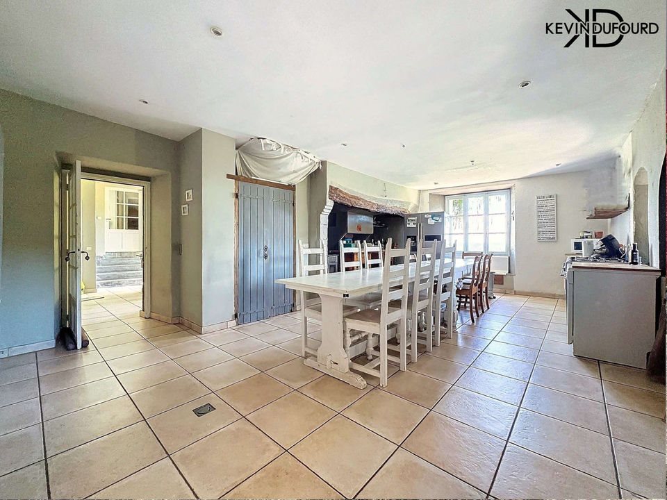 Maison à vendre, 317m², Saint-Pierre-Saint-Jean