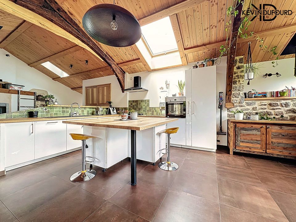 Maison à vendre, 140m², Montpezat-sous-Bauzon
