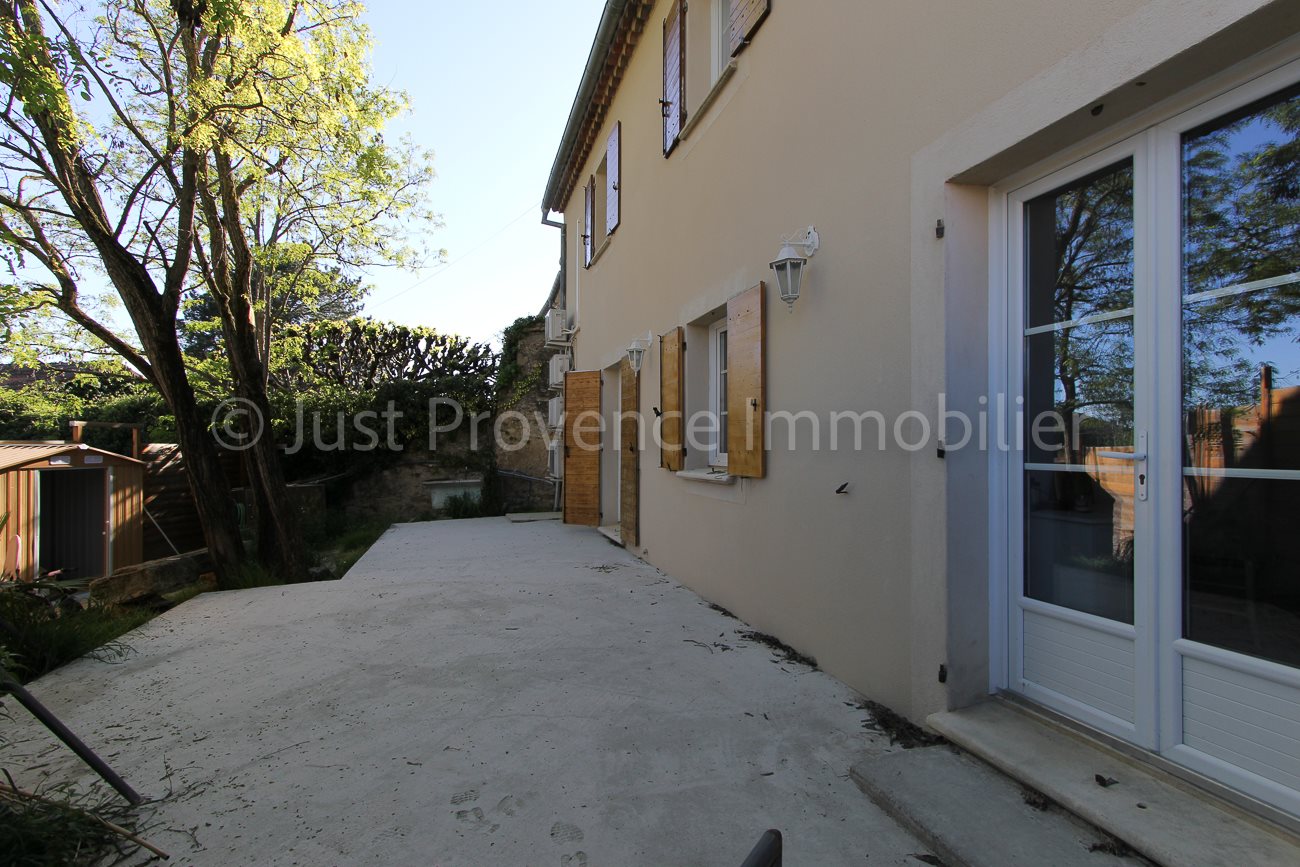 Appartement à vendre, 61m², Caromb