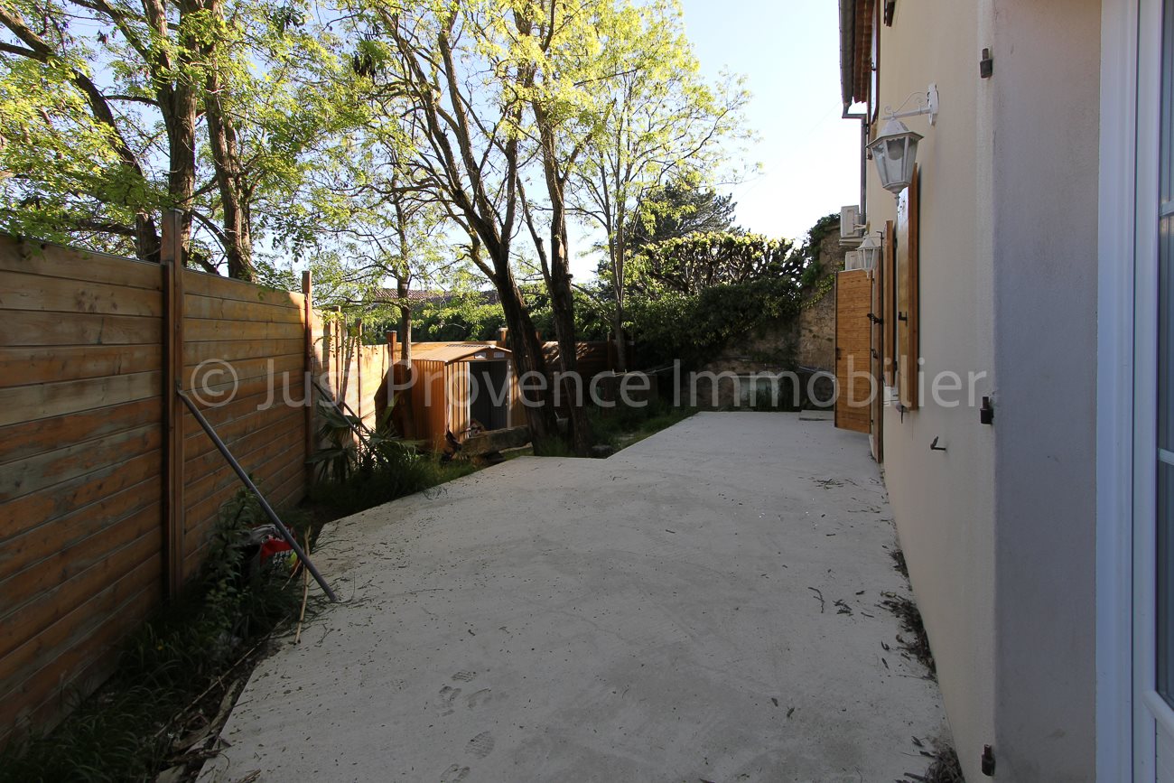 Appartement à vendre, 61m², Caromb