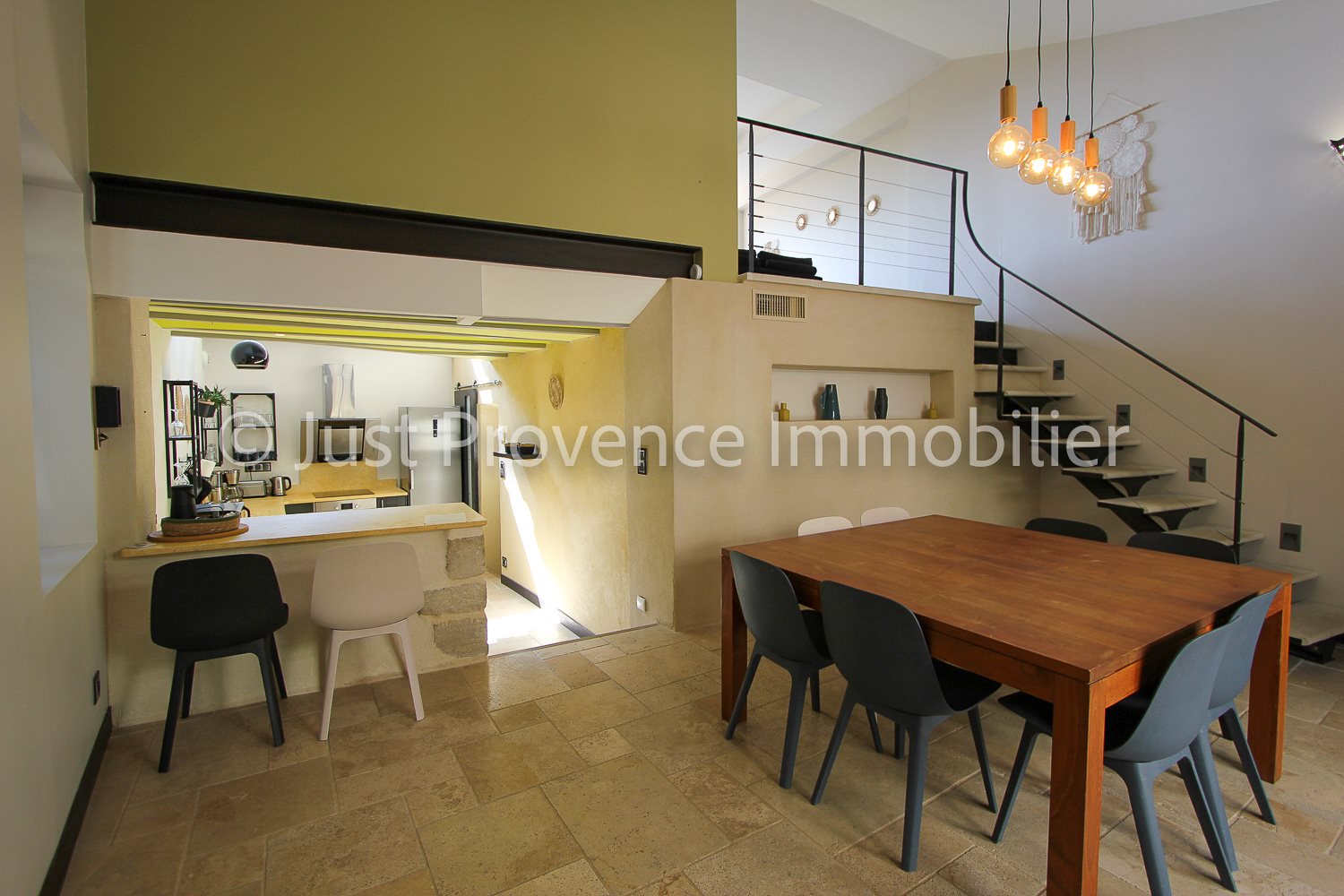 Maison à vendre, 162m², Le Barroux
