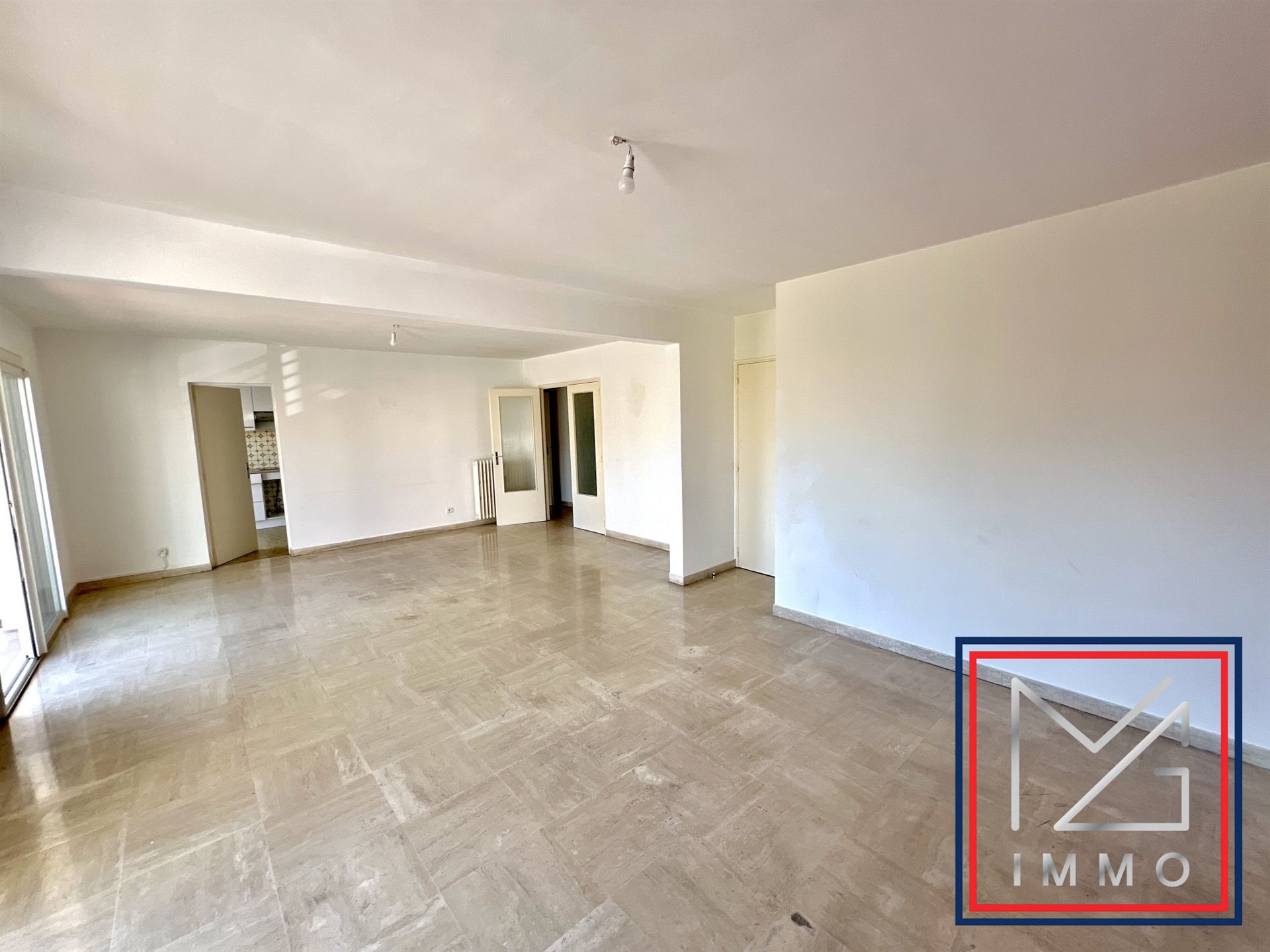 Appartement à vendre, 97m², Sanary-sur-Mer