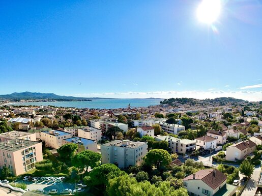 Appartement 2 pièces 43 m² · à Sanary-sur-Mer · 43 m² · 279 000 €
