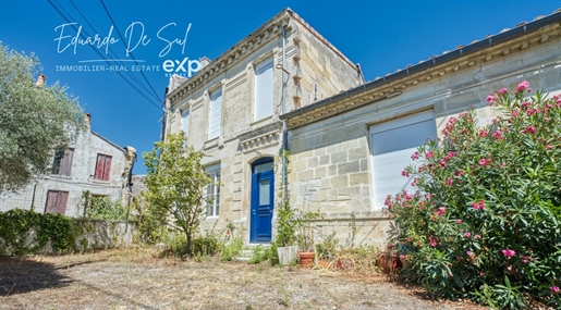Maison 6 pièces 220 m² · à Margaux-Cantenac · 220 m² · 400 000 €