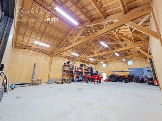 Maison 351 m² · à Brach · 351 m² · 420 000 €