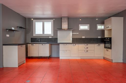 Maison 6 pièces 116 m² · à Cognac · 116 m² · 147 200 €