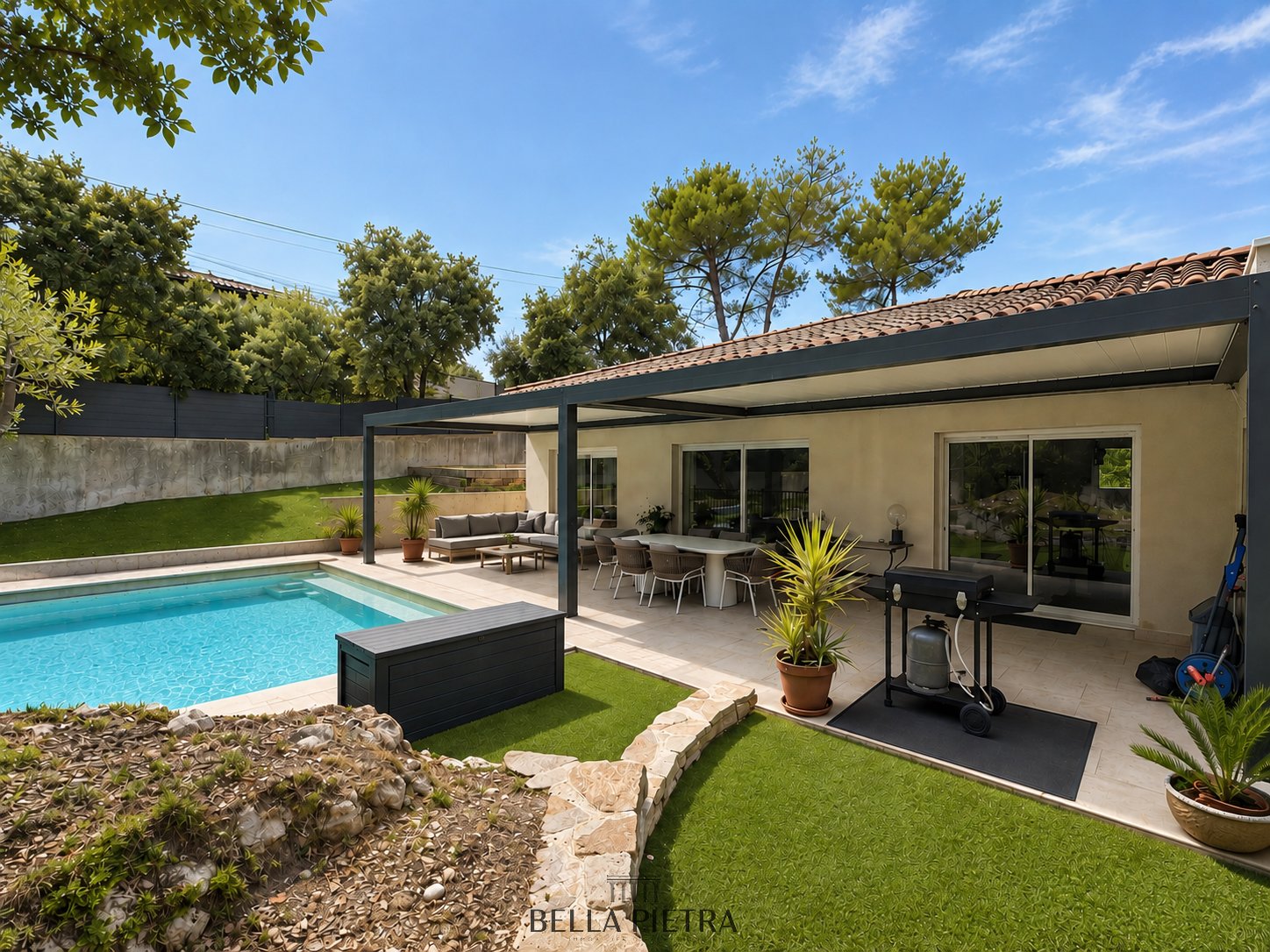 Maison à vendre, 192m², Sussargues