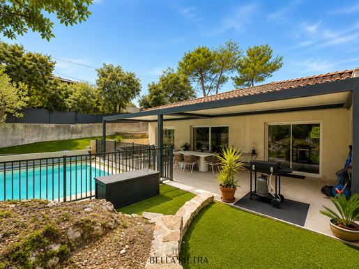 Maison 4 pièces 192 m² · à Sussargues · 192 m² · 849 000 €
