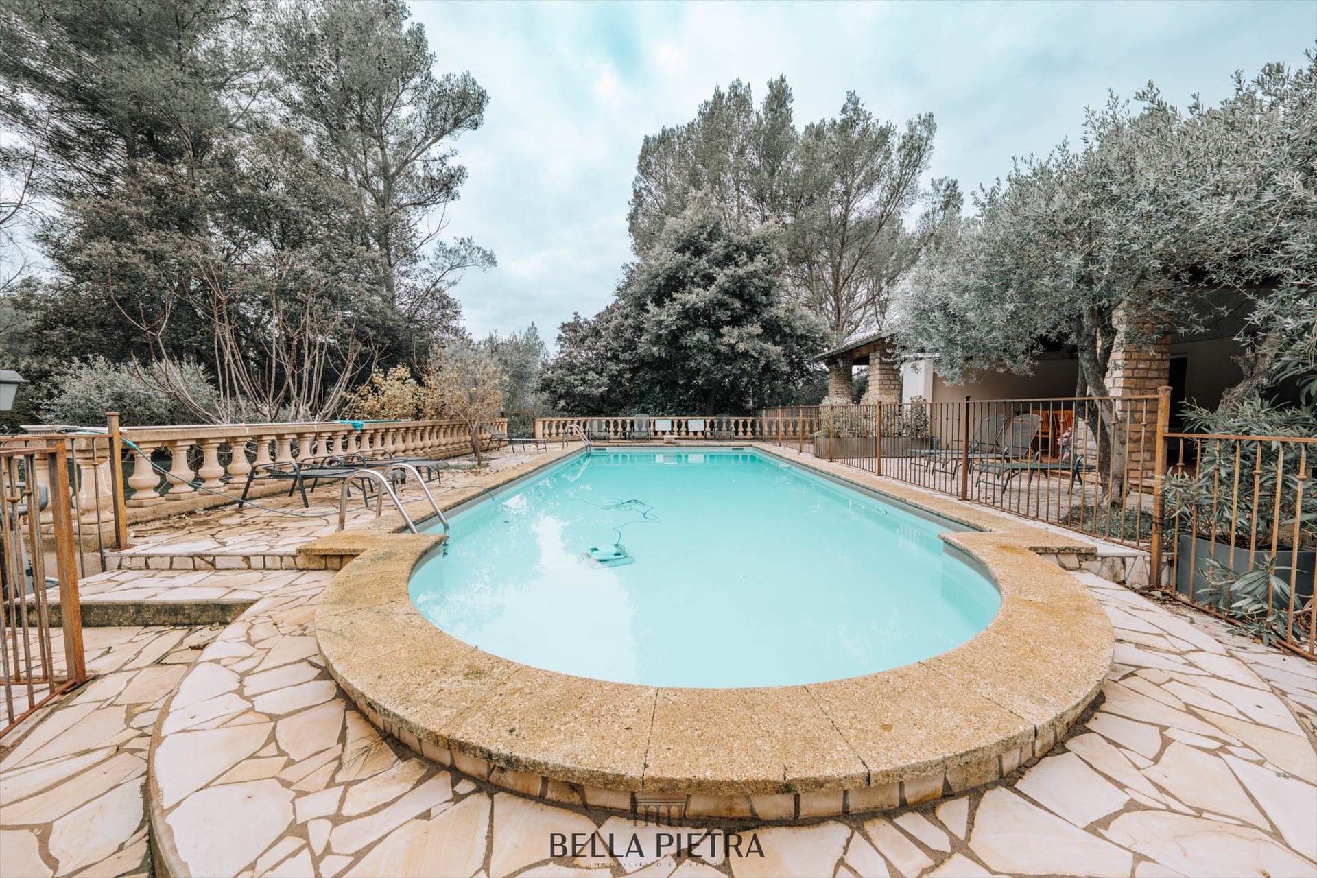 Maison à vendre, 351m², Luynes