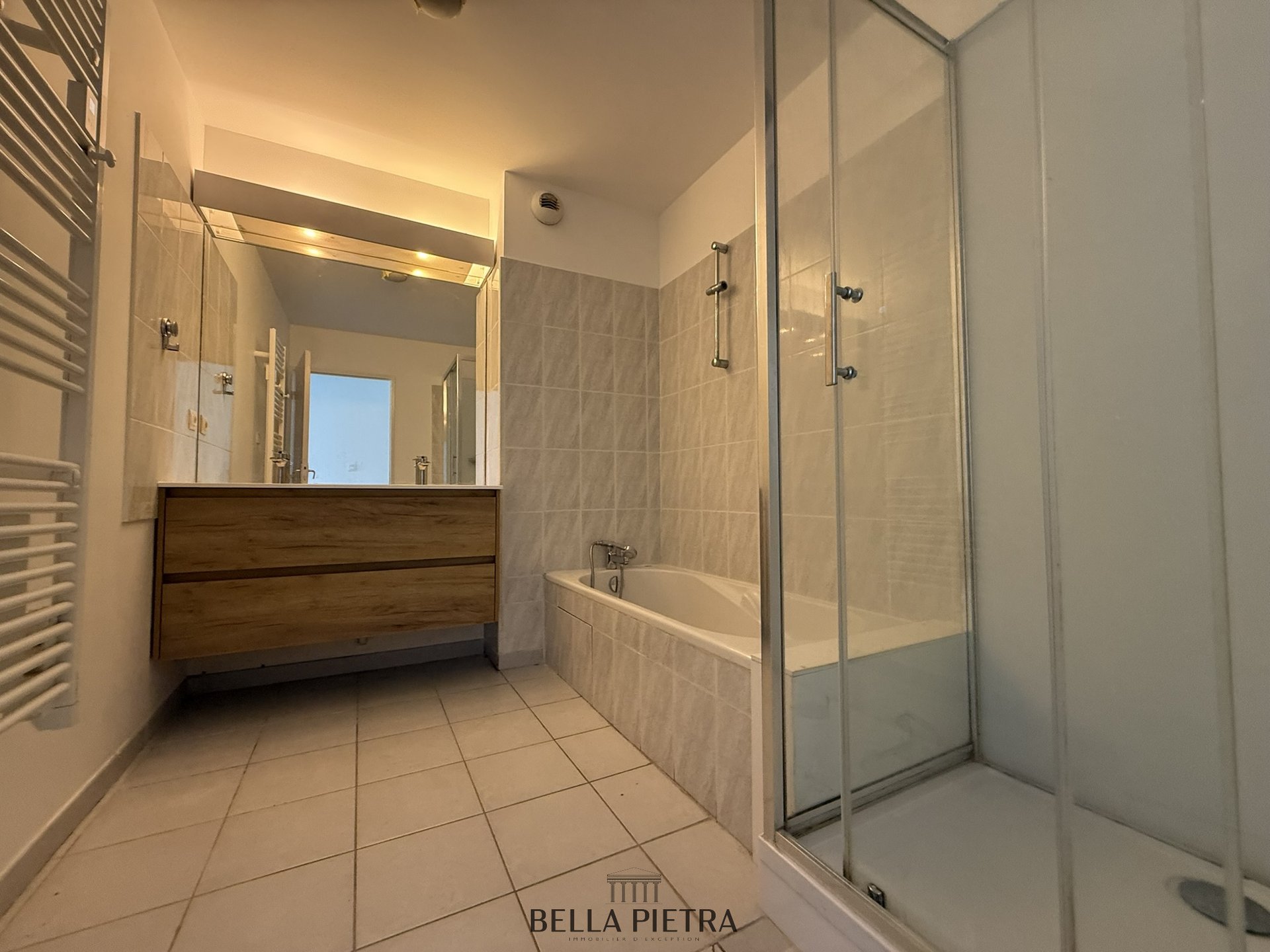Appartement à louer, 92m², Montpellier