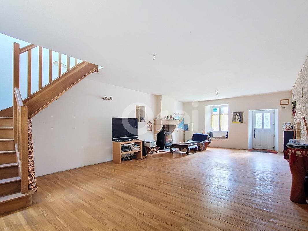 Maison à vendre, 143m², Froncles