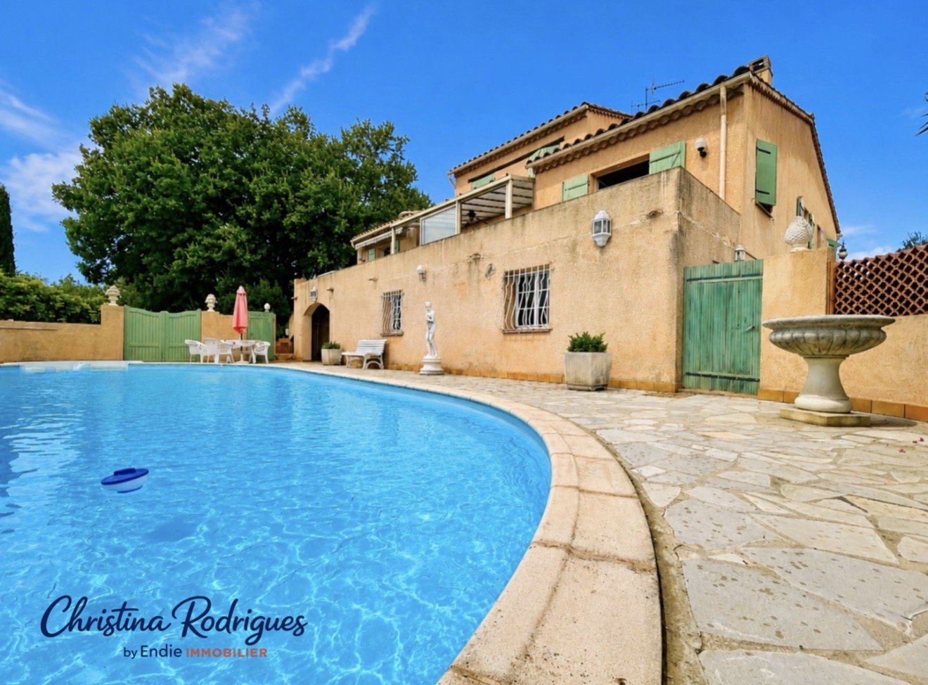 Maison à vendre, 179m², Lorgues
