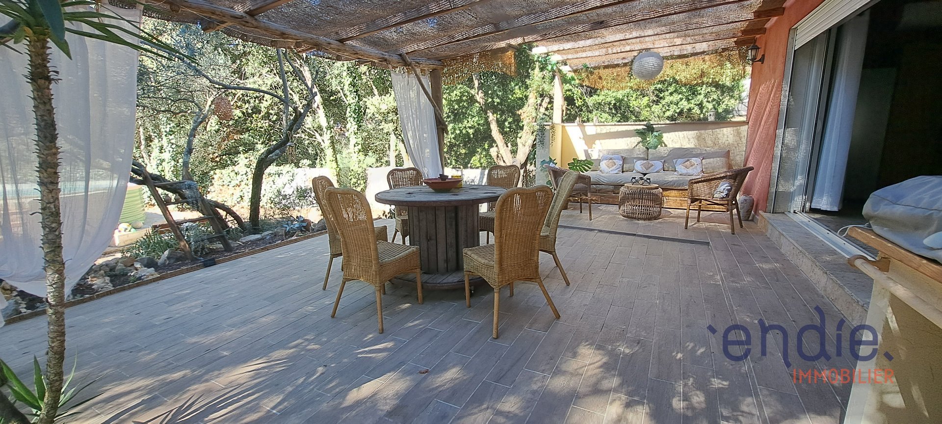 Maison à vendre, 128m², Sainte-Anastasie-sur-Issole