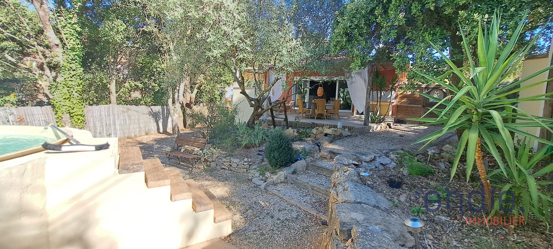 Maison à vendre, 128m², Sainte-Anastasie-sur-Issole