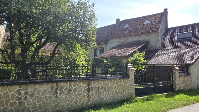 Maison à vendre, 78m², Verdelot