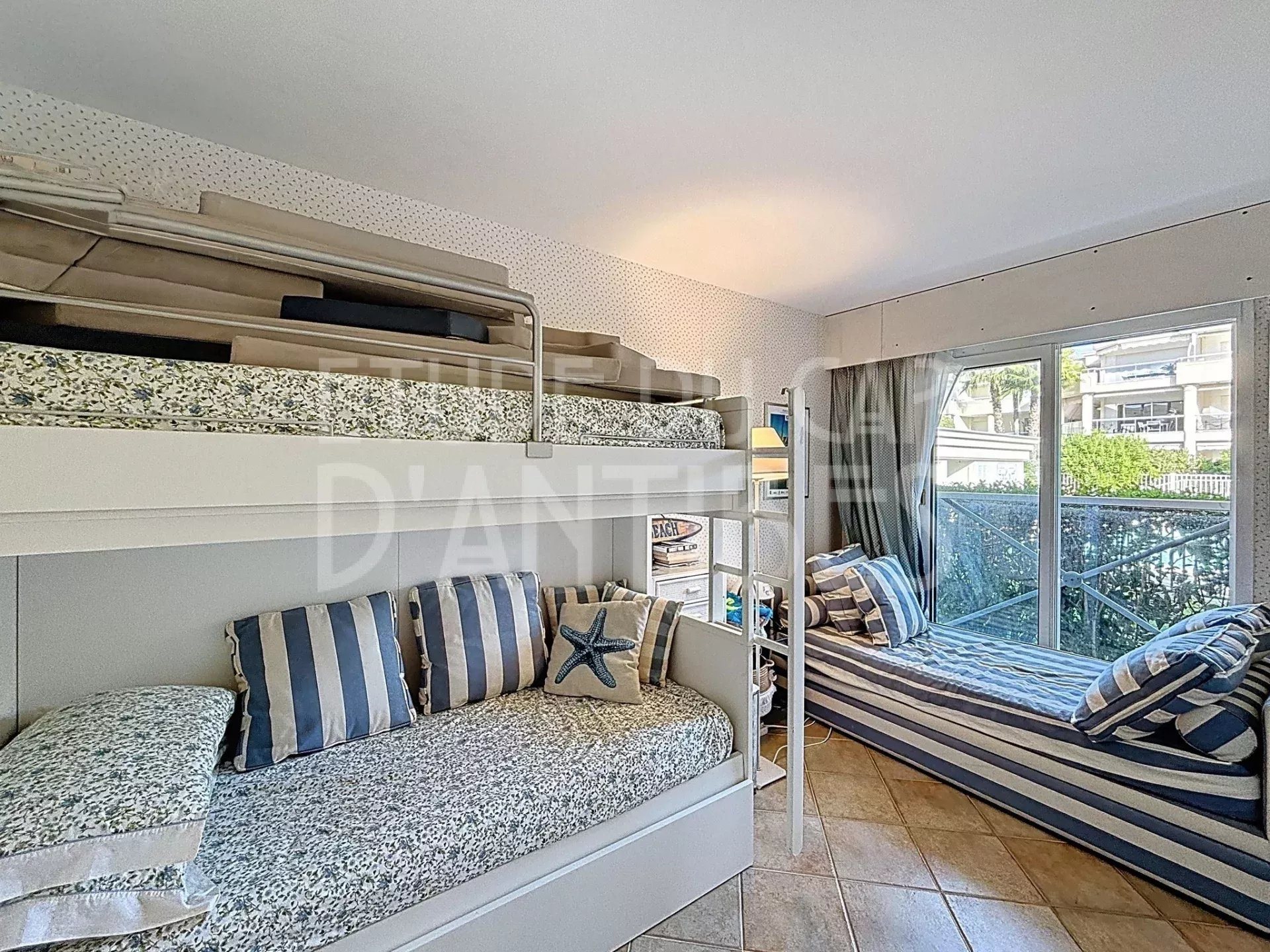 Appartement – Antibes, La Pagane, Juan-les-Pins - Plus
