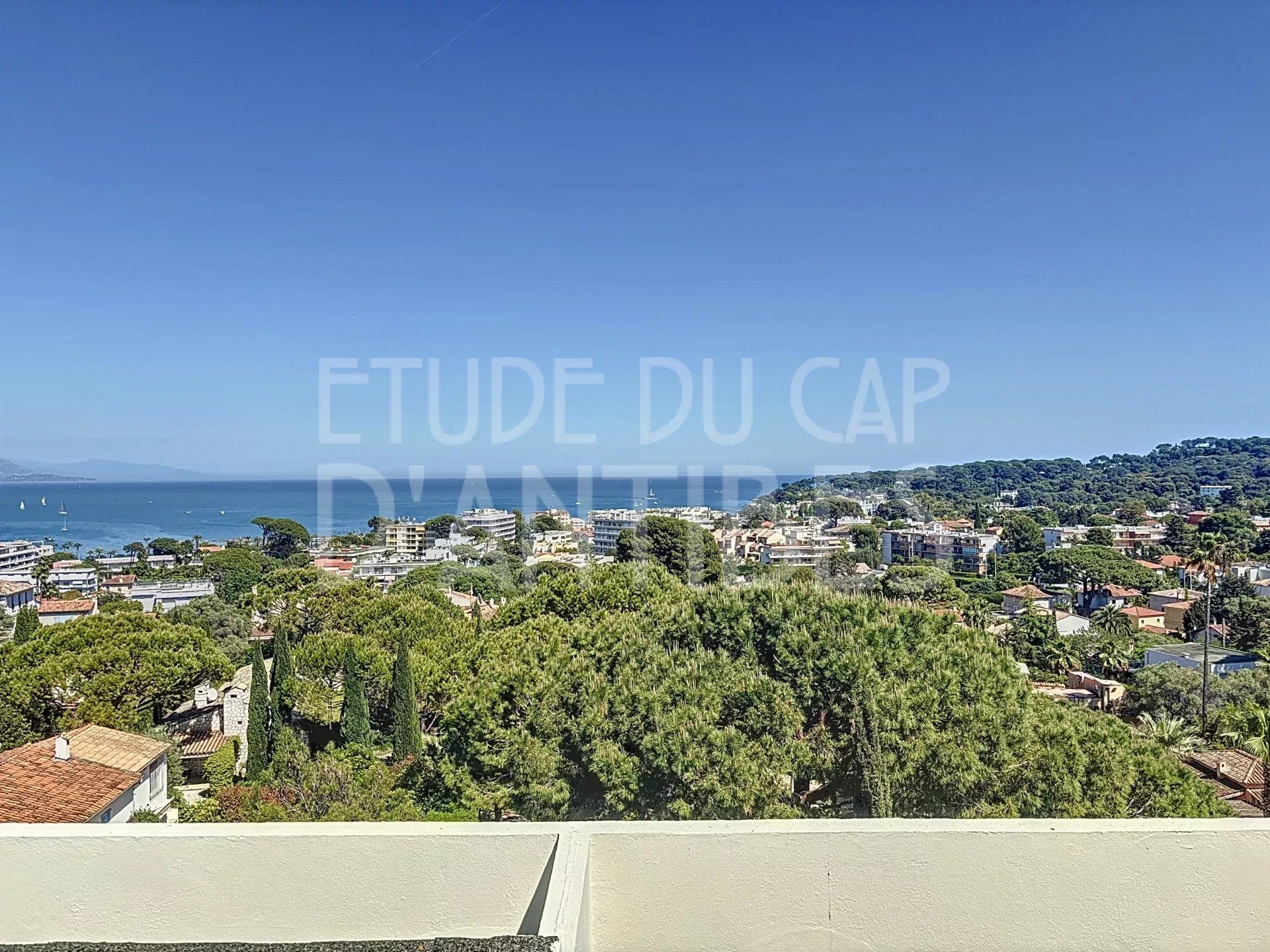 Apartament 4 camere, 103 m²